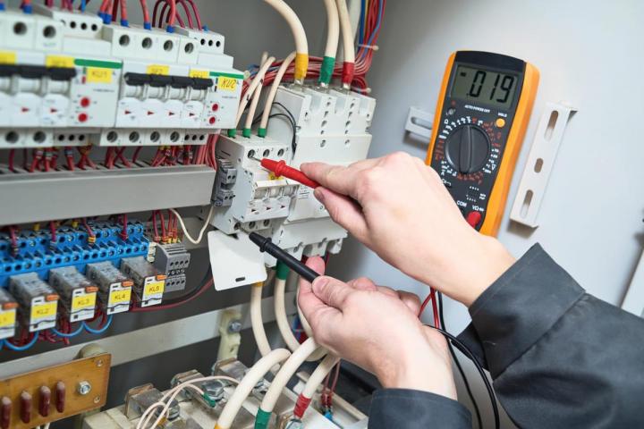 Commercial Electrician Durham